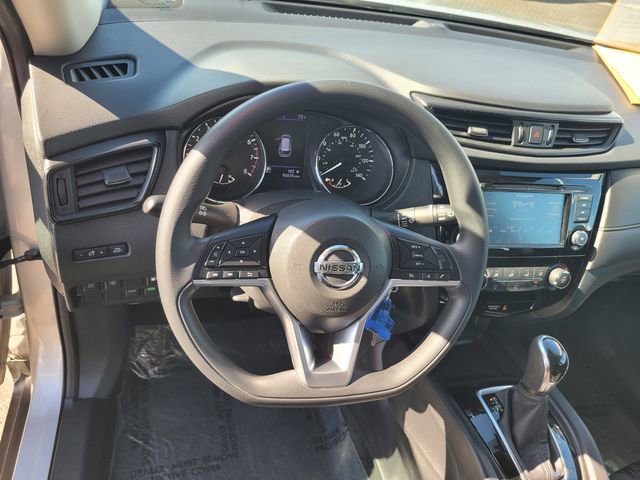 Used 2020 Nissan Rogue S image 30