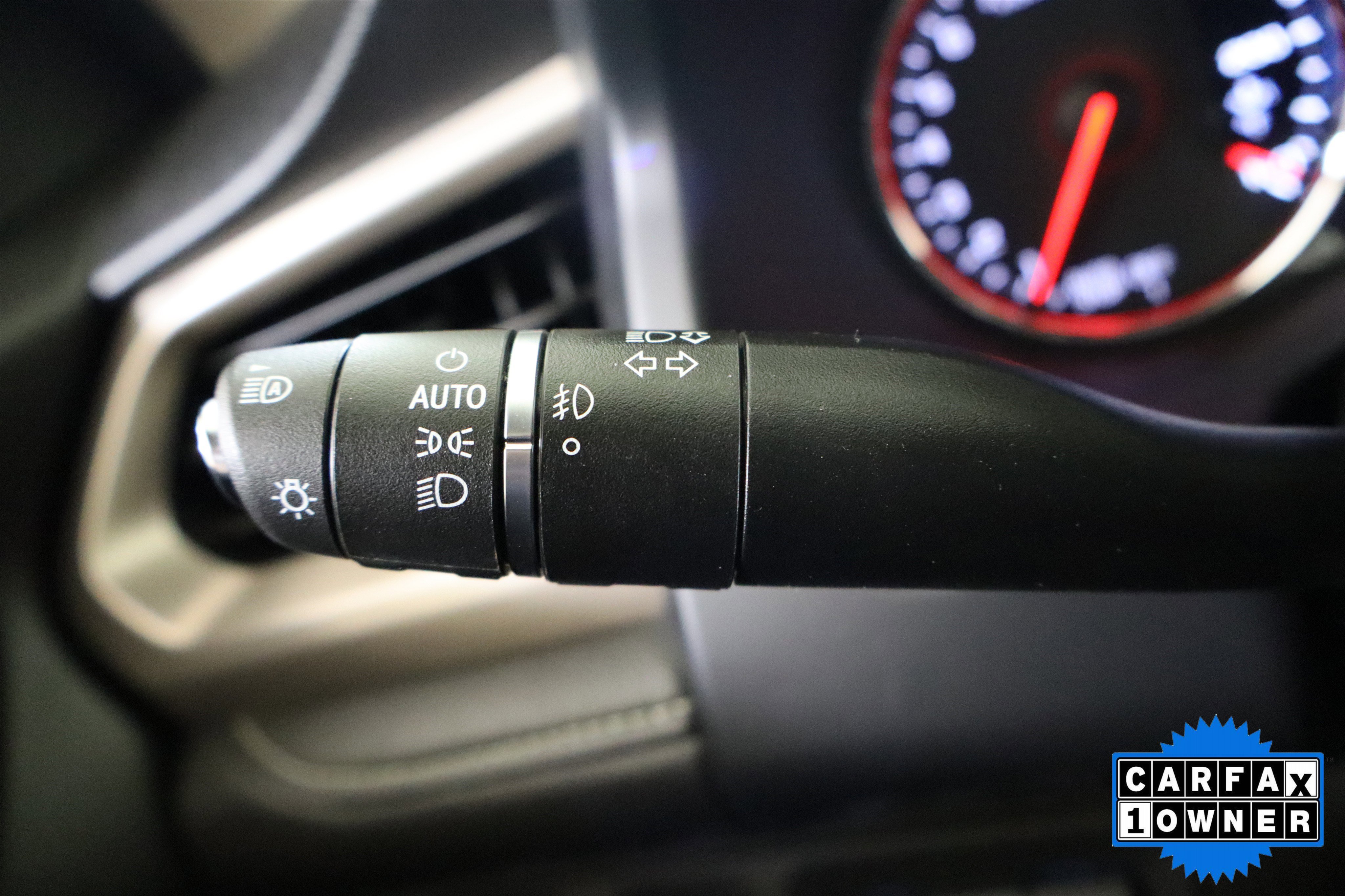 Certified 2021 GMC Acadia Denali w/ Denali Technology Package image 31