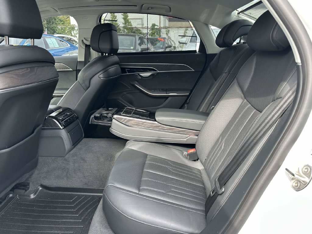 Used 2022 Audi A8 L 3.0T AWD/4WD image 14
