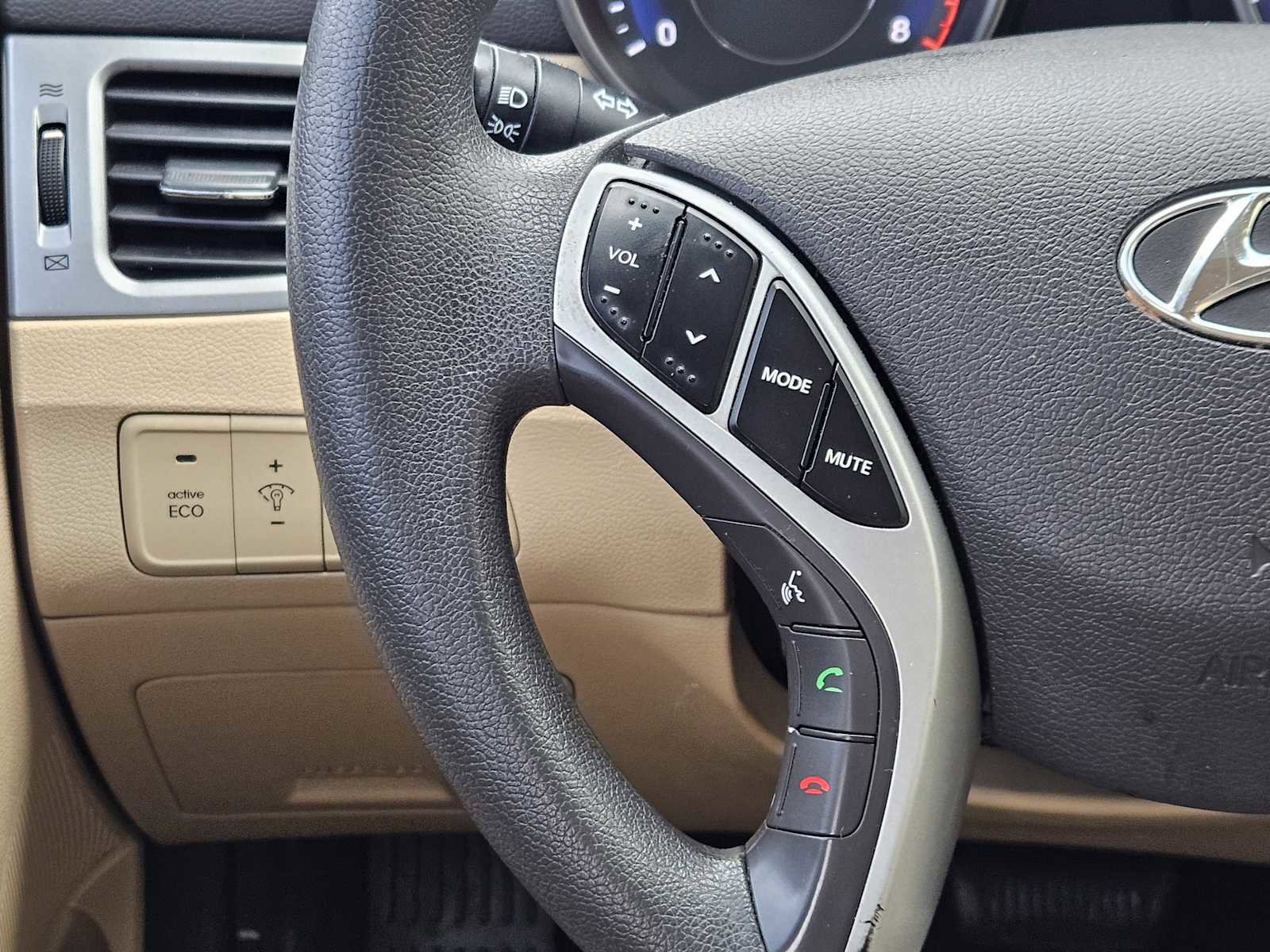 Used 2012 Hyundai Elantra GLS w/ Preferred Pkg 3 image 24