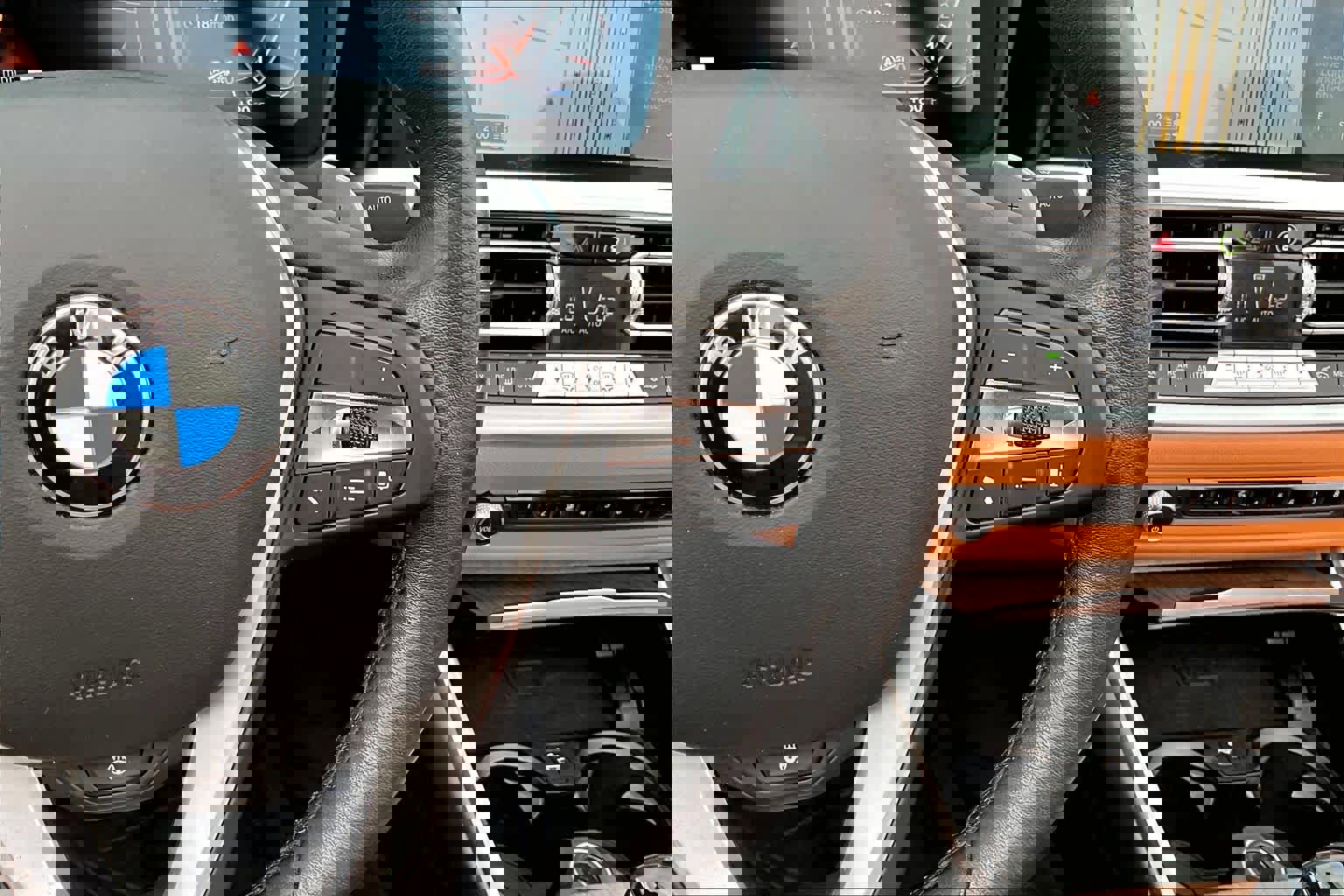 Used 2021 BMW 430i Convertible image 21