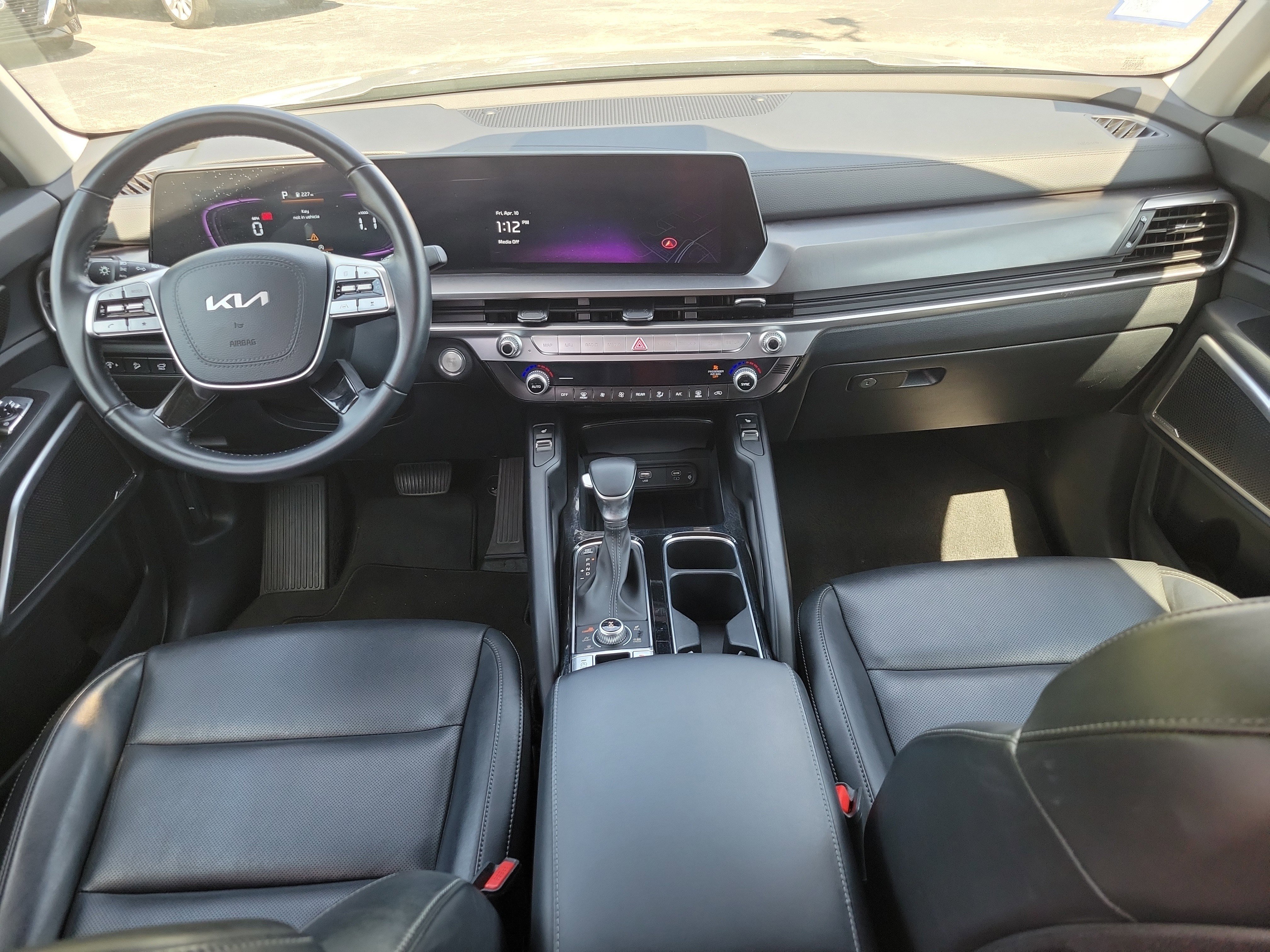 Used 2025 Kia Telluride S image 13