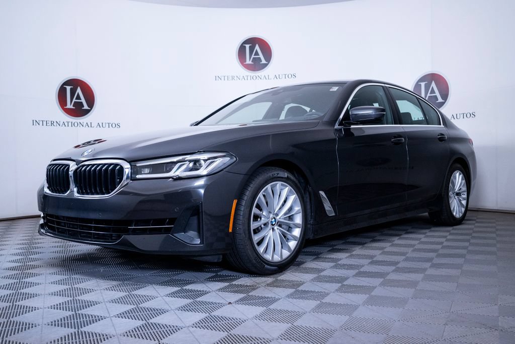 Used 2021 BMW 540i xDrive w/ Luxury Seating Package AWD/4WD image 3