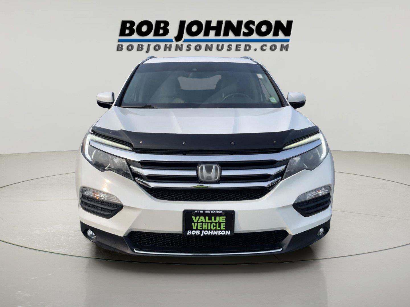 Used 2018 Honda Pilot Touring image 2