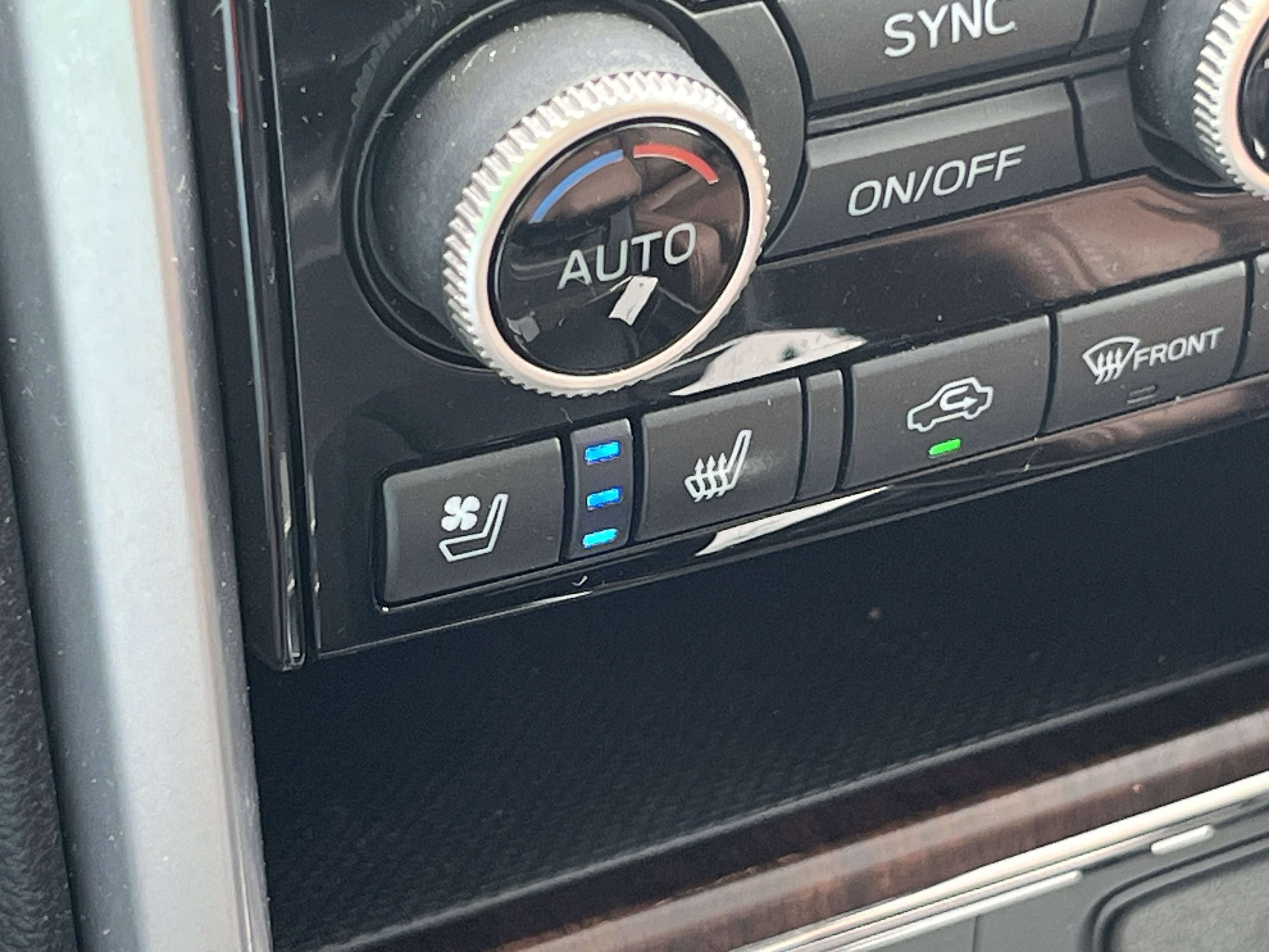 Used 2022 Subaru Ascent Touring w/ Popular Package #2A image 15