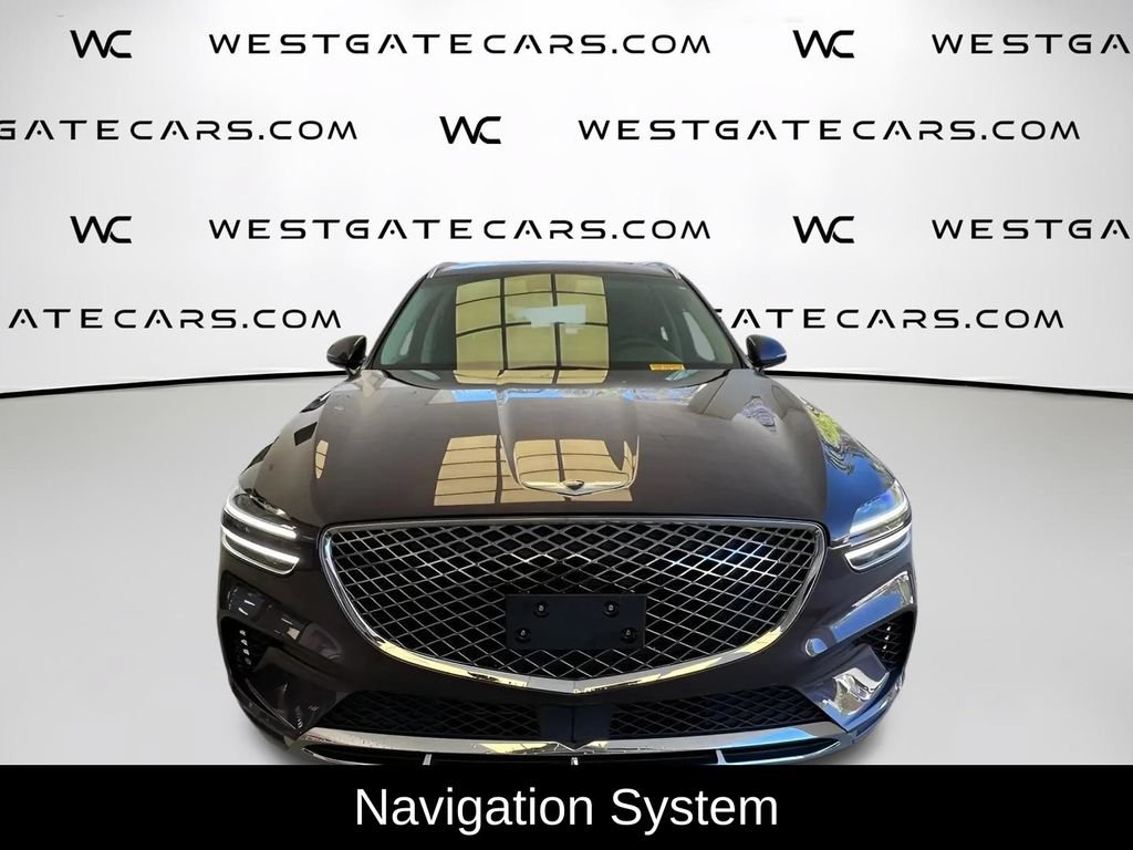 Used 2023 Genesis GV70 2.5T w/ Select Package AWD/4WD image 2