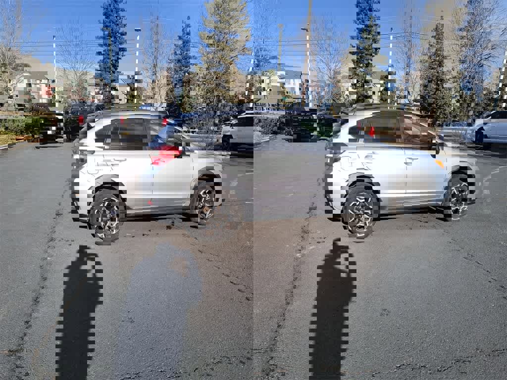 Used 2014 Subaru Crosstrek 2.0i Premium image 7