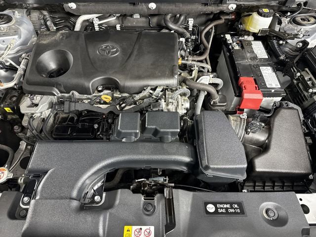 Used 2024 Toyota RAV4 LE image 27
