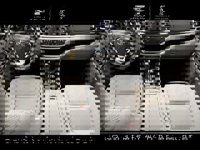 Used 2019 Toyota Highlander LE FWD image 9