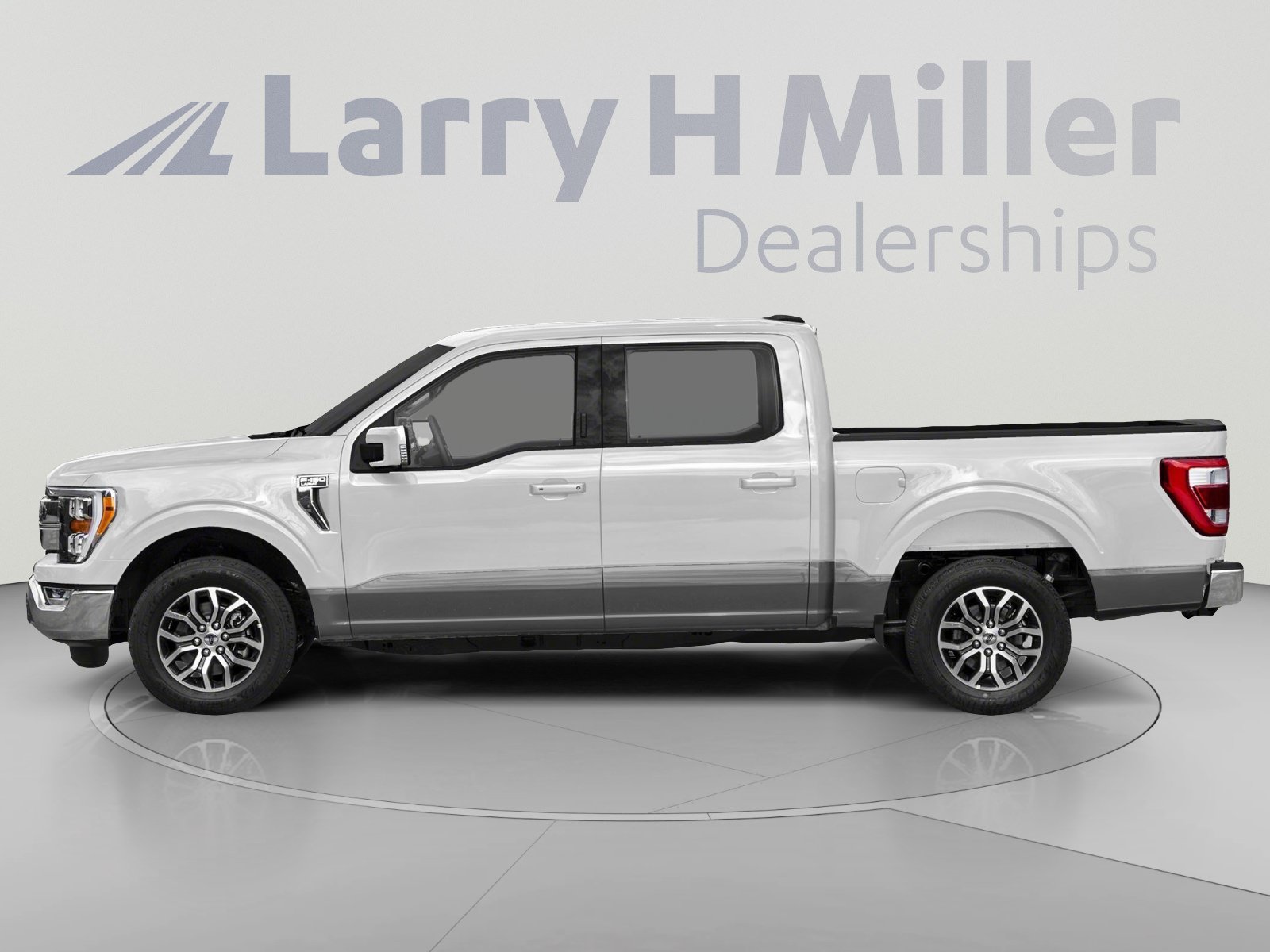 Used 2021 Ford F150 Lariat w/ Equipment Group 502A High AWD/4WD image 5