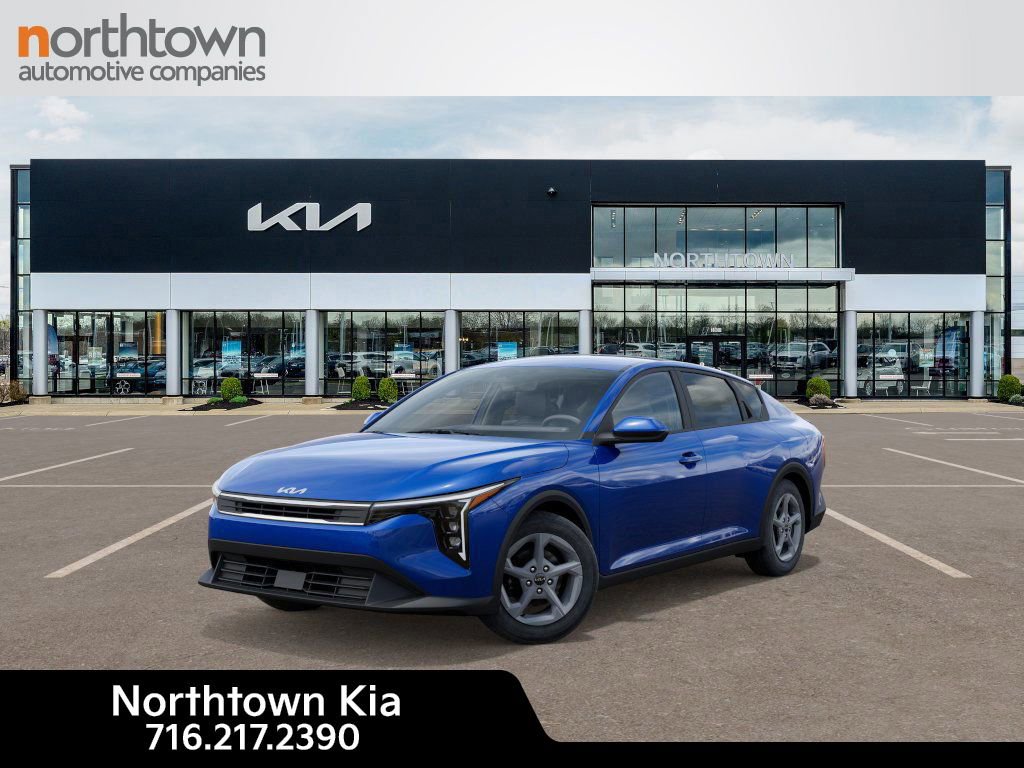 New 2025 Kia K4 LXS