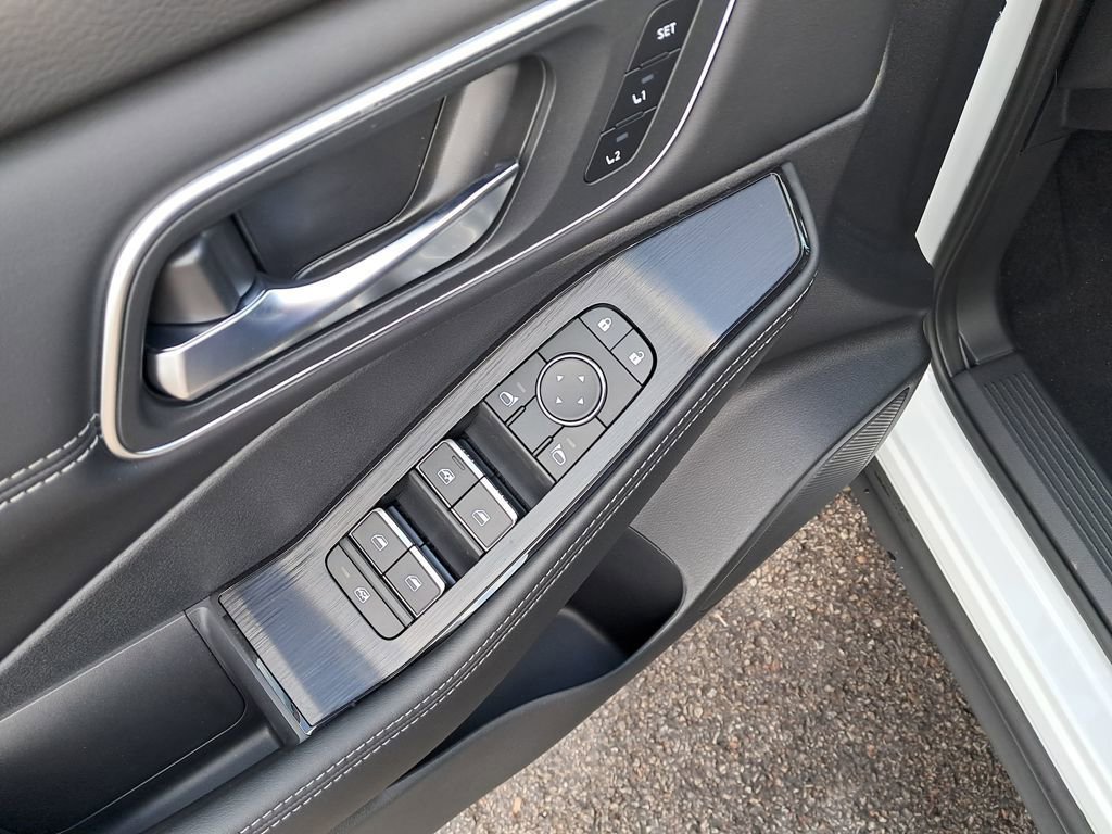 New 2026 Nissan Rogue Platinum w/ Platinum Premium Package image 12