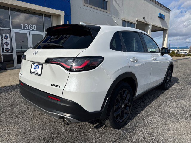 Used 2025 Honda HR-V Sport image 17