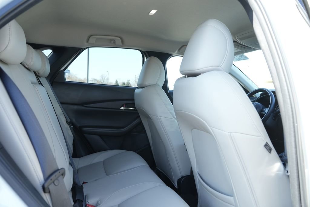 Used 2023 MAZDA CX-30 AWD 2.5 S w/ Preferred Package image 16