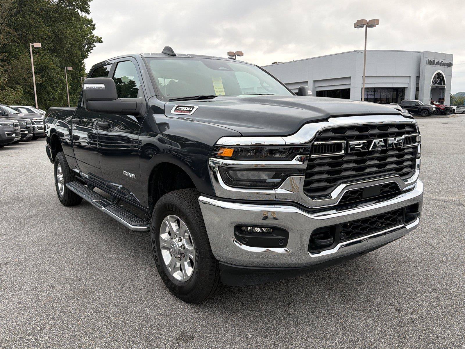 Used 2026 RAM 2500 Big Horn AWD/4WD image 4