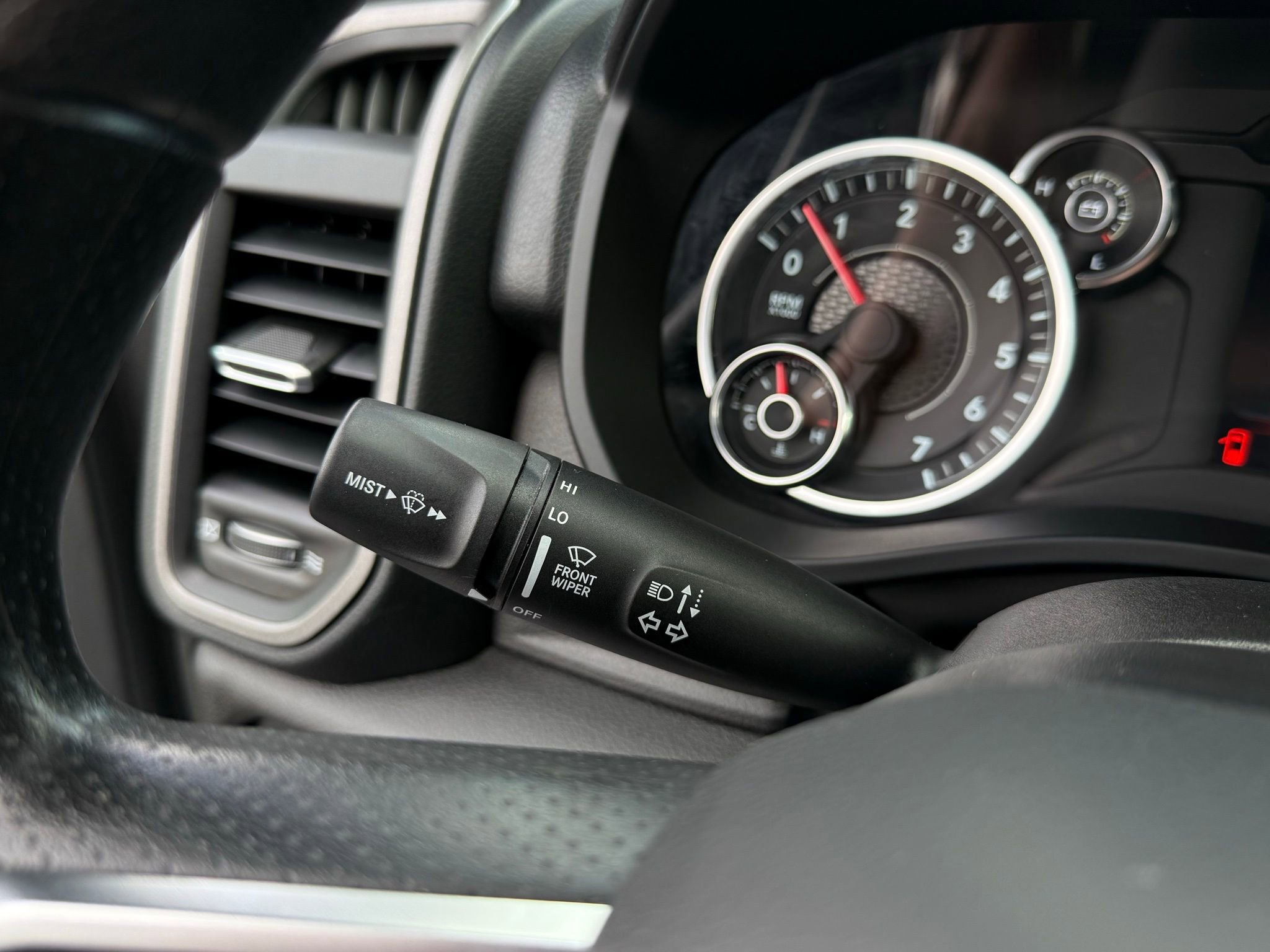 Used 2025 RAM 1500 Tradesman image 40