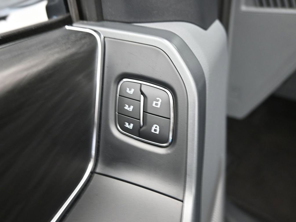 Used 2024 Ford F150 Lariat w/ Tow/Haul Package image 20