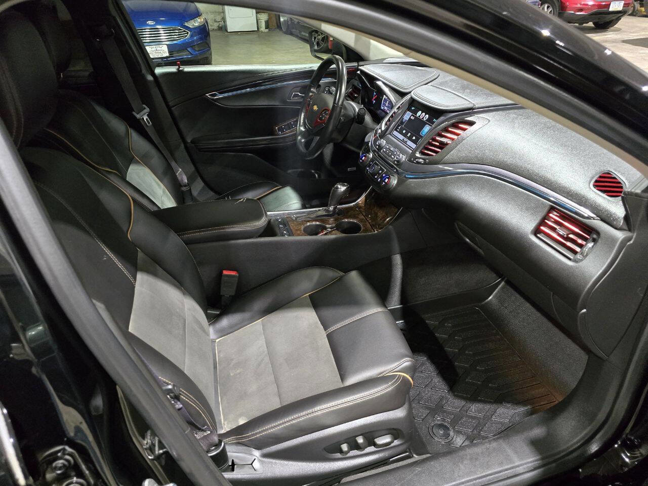 Used 2015 Chevrolet Impala LT image 33