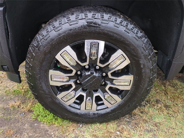 Used 2024 GMC Sierra 2500 Denali w/ Denali Reserve Package image 10