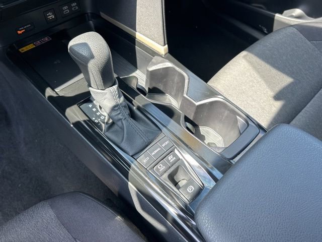 Used 2025 Toyota Camry LE image 26