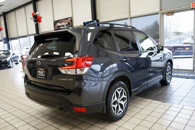 Used 2019 Subaru Forester Premium image 16