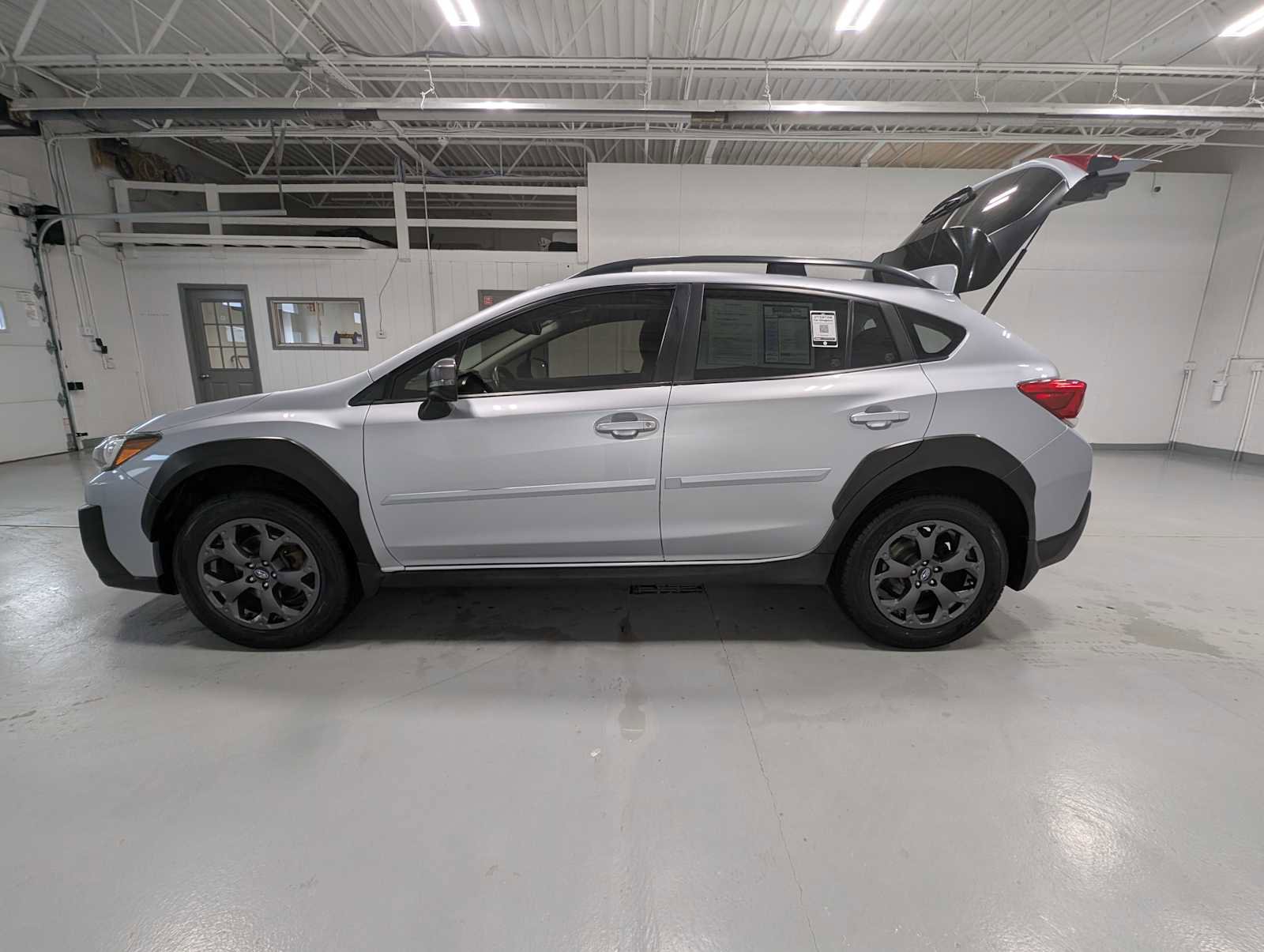 Used 2021 Subaru Crosstrek 2.5i Sport w/ Moonroof Package image 12