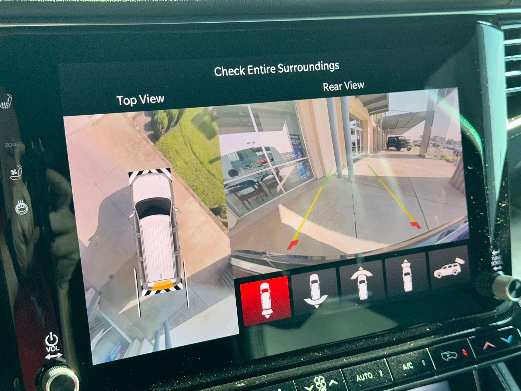 New 2022 Jeep Grand Wagoneer Series II image 17