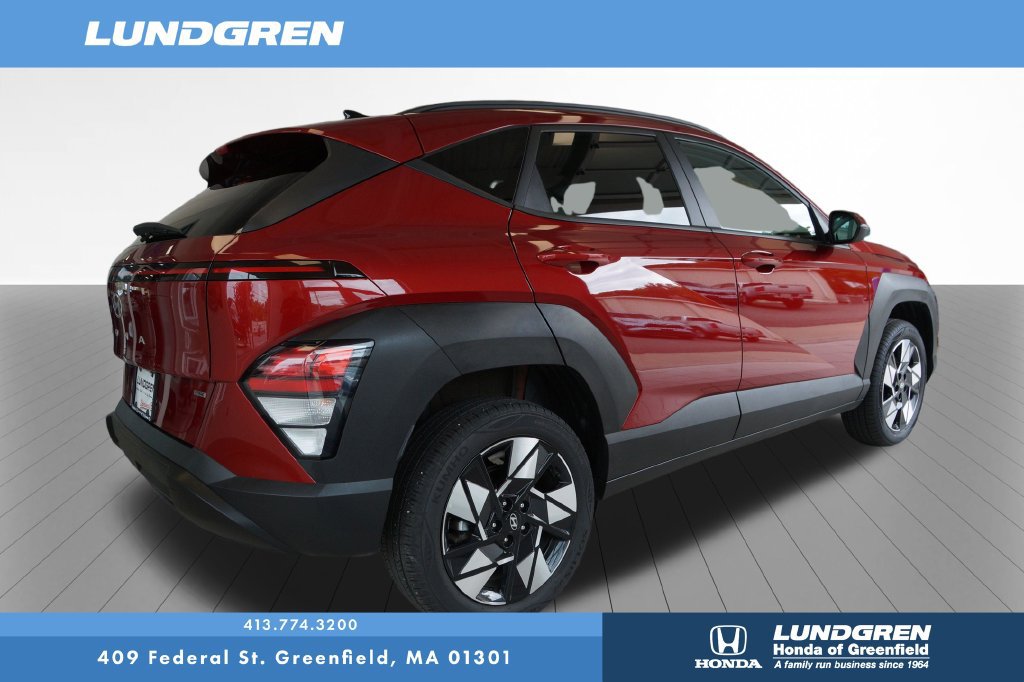 Used 2025 Hyundai Kona SEL AWD/4WD image 9