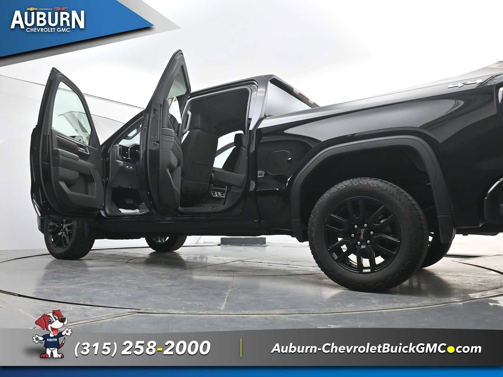 Used 2025 GMC Sierra 1500 Elevation image 35