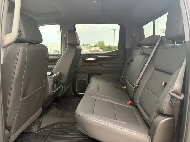 New 2026 GMC Sierra 1500 SLT w/ SLT Premium Plus Package AWD/4WD image 32