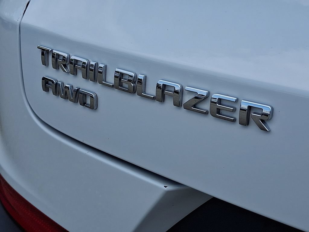 Certified 2025 Chevrolet TrailBlazer LS w/ LS Convenience Package AWD/4WD image 29