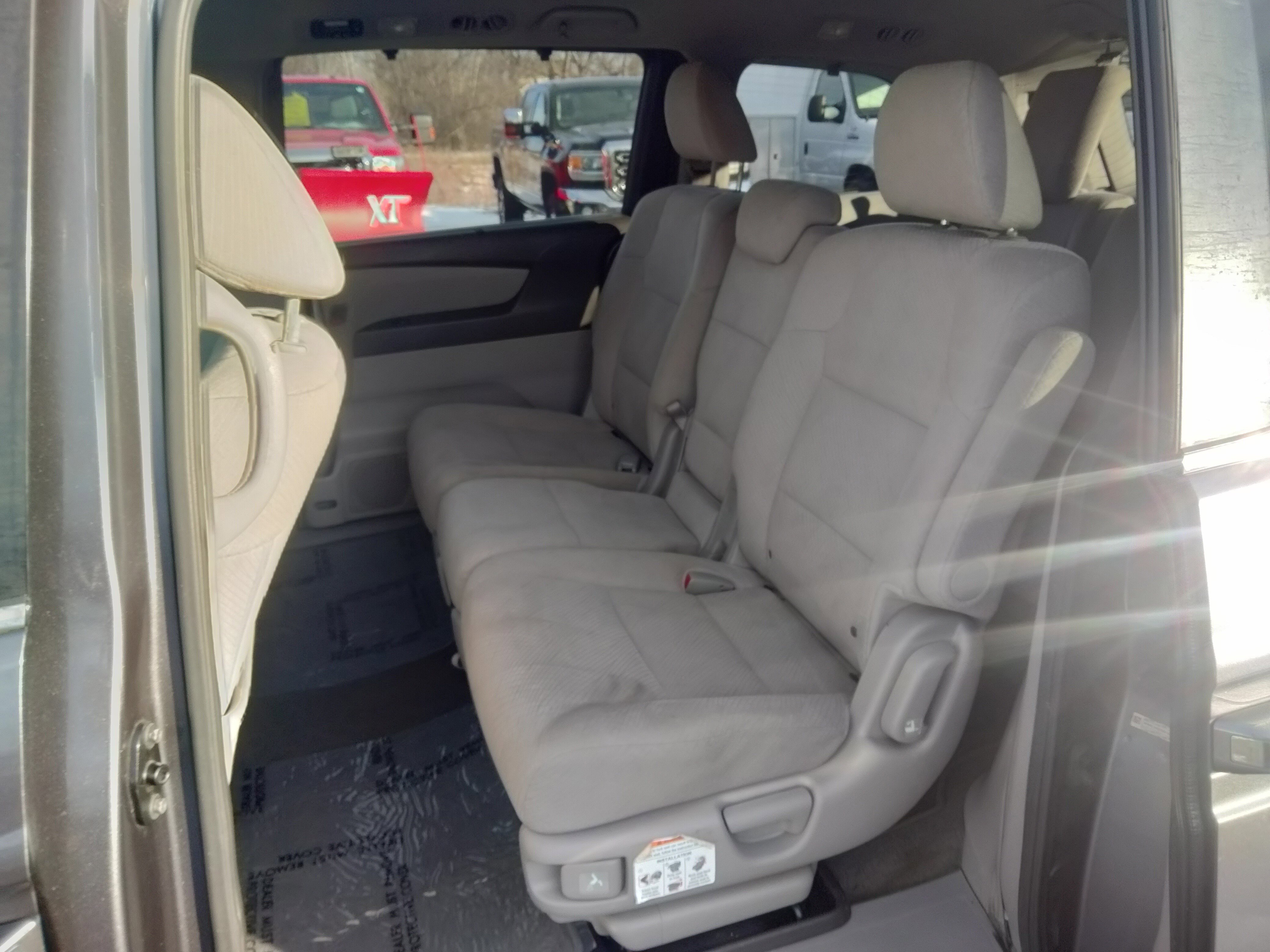 Used 2016 Honda Odyssey EX image 10