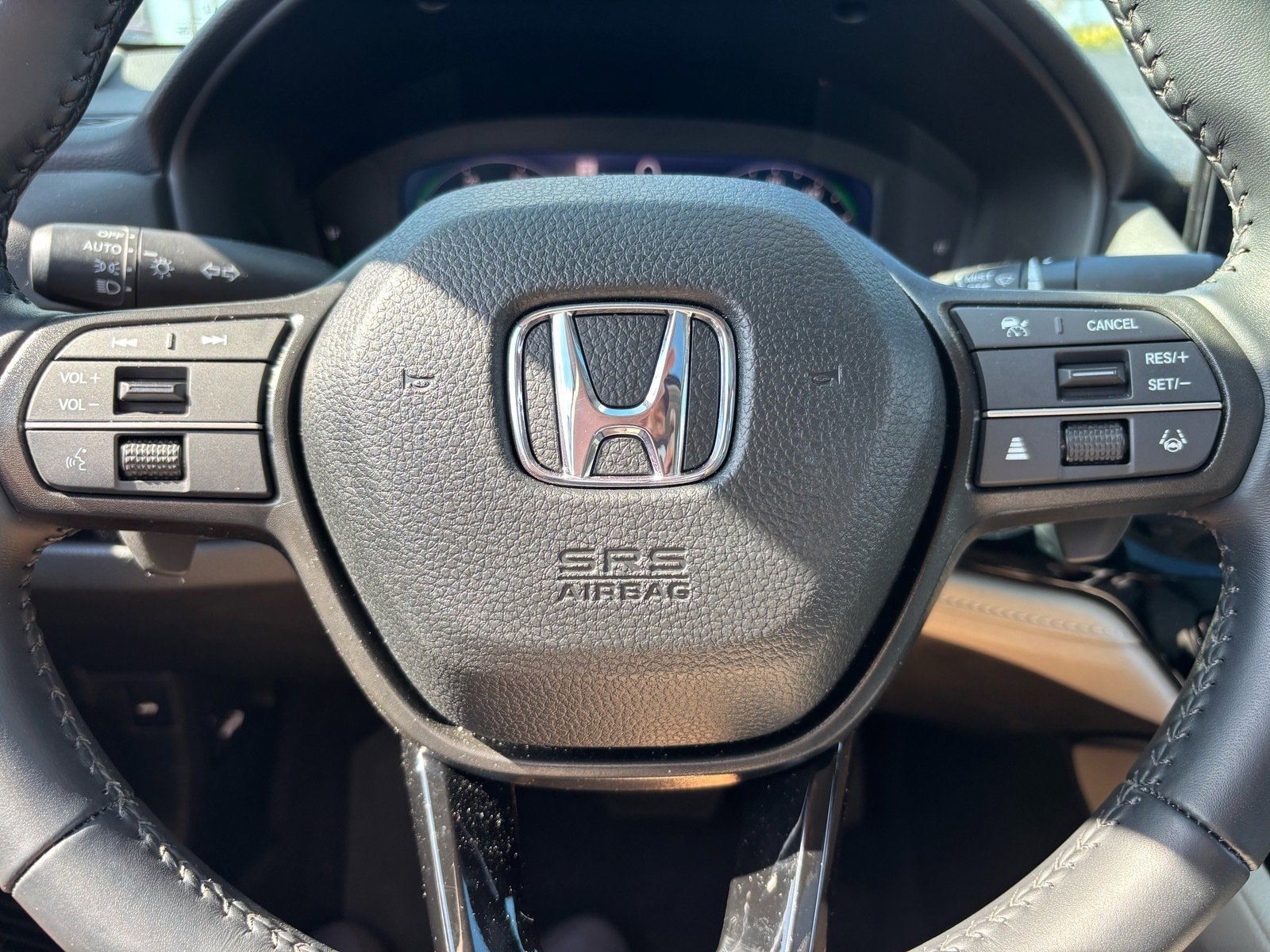 Certified 2025 Honda Accord EX-L image 36