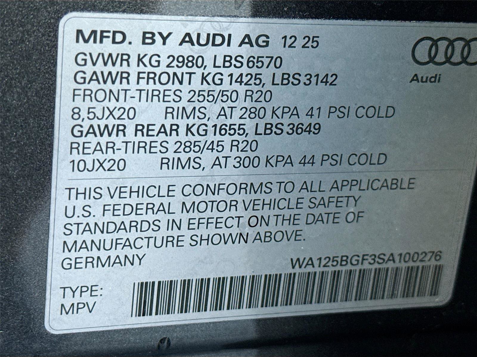 New 2025 Audi SQ6 e-tron Premium Plus image 33