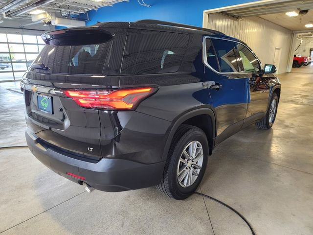 Used 2023 Chevrolet Traverse LT FWD image 4