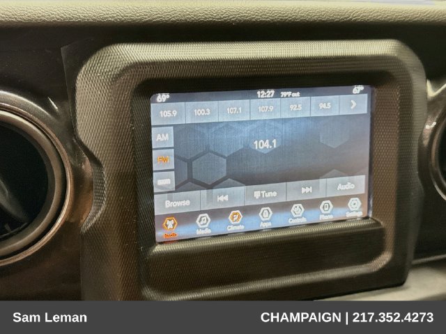 Used 2021 Jeep Wrangler Unlimited Sport AWD/4WD image 14