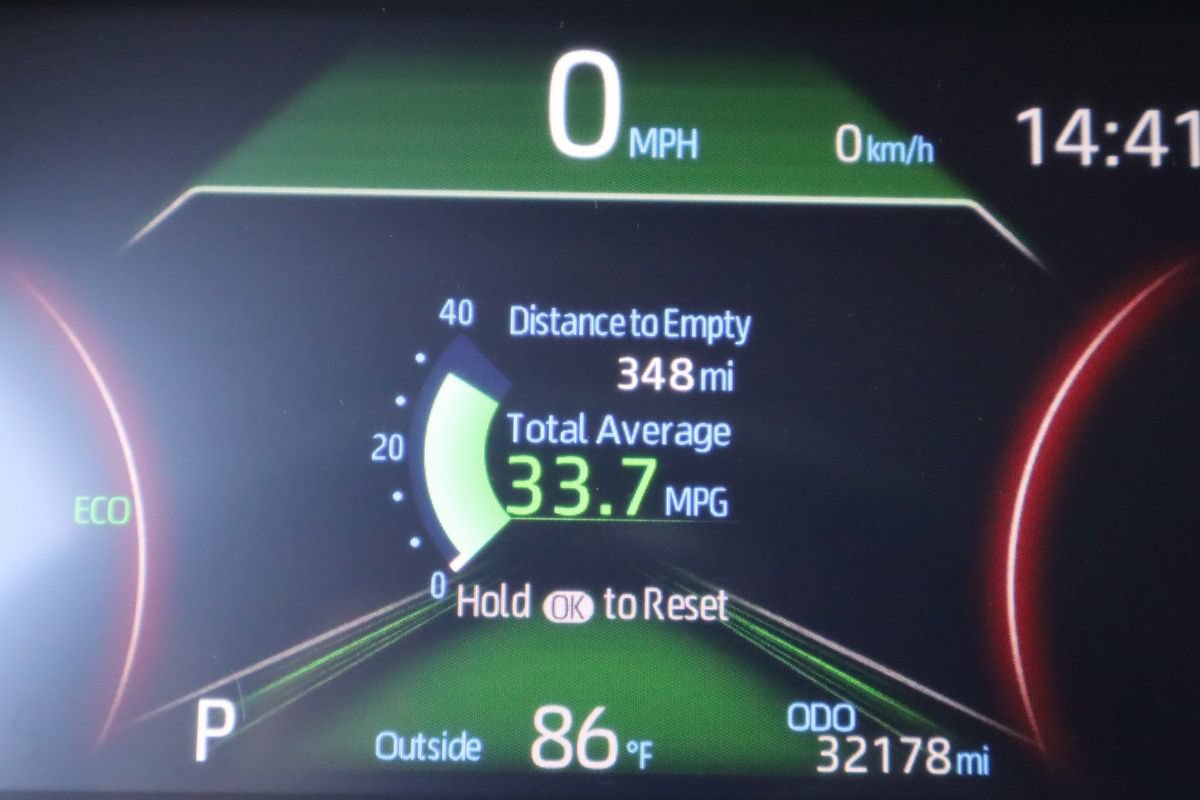Used 2025 Toyota RAV4 LE AWD/4WD image 44
