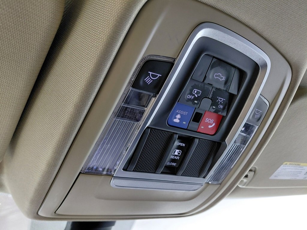 Used 2020 RAM 1500 Laramie image 43