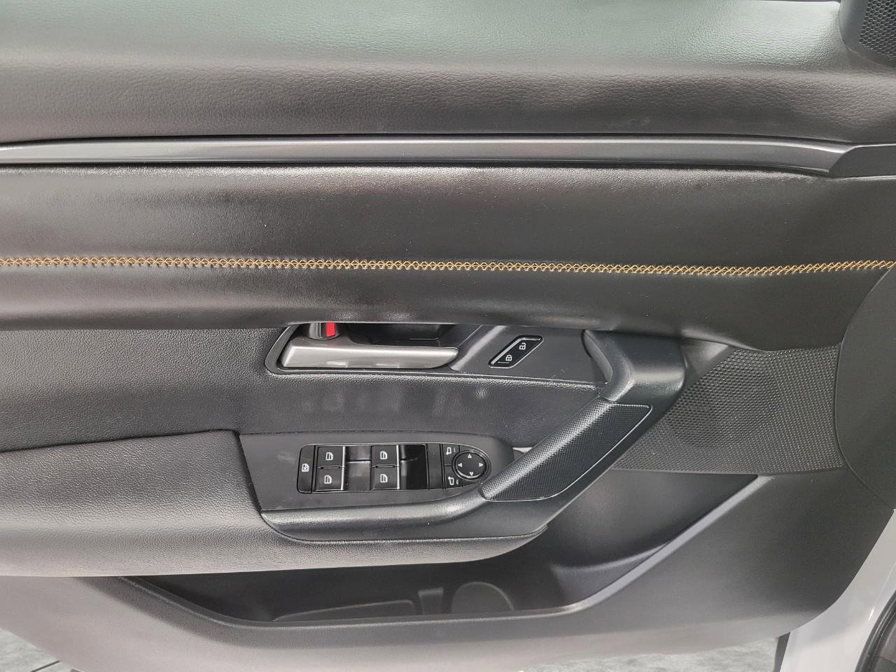 Used 2025 MAZDA CX-50 AWD 2.5 Hybrid w/ Premium Pkg image 27