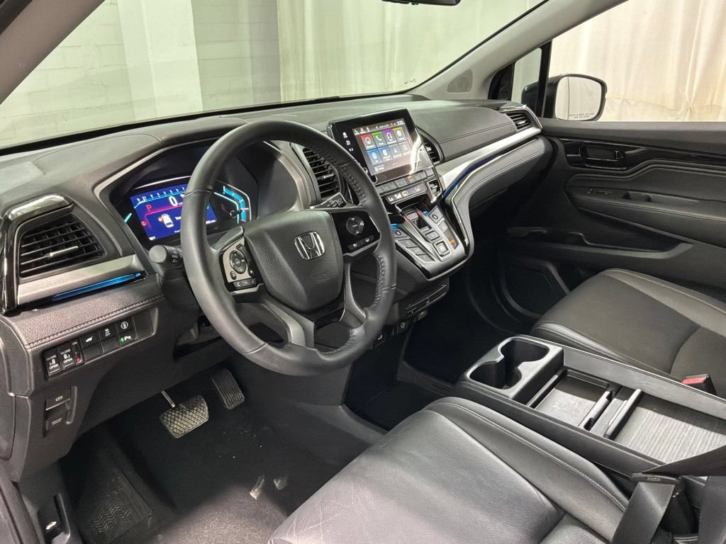 Certified 2024 Honda Odyssey Touring image 19