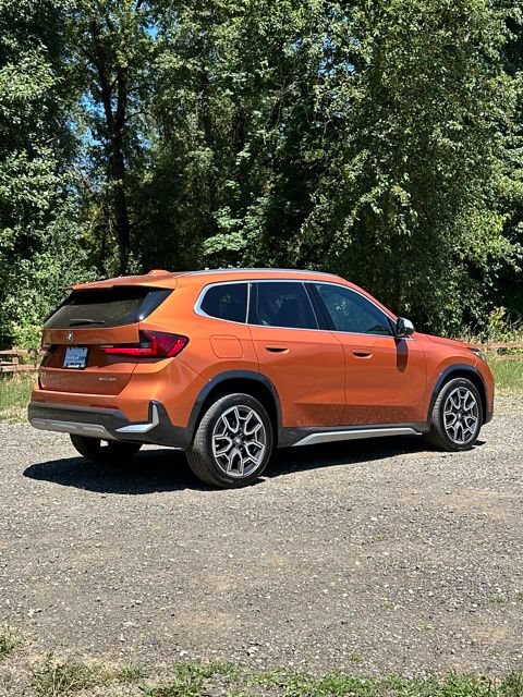 Used 2024 BMW X1 xDrive28i w/ Premium Package AWD/4WD image 9