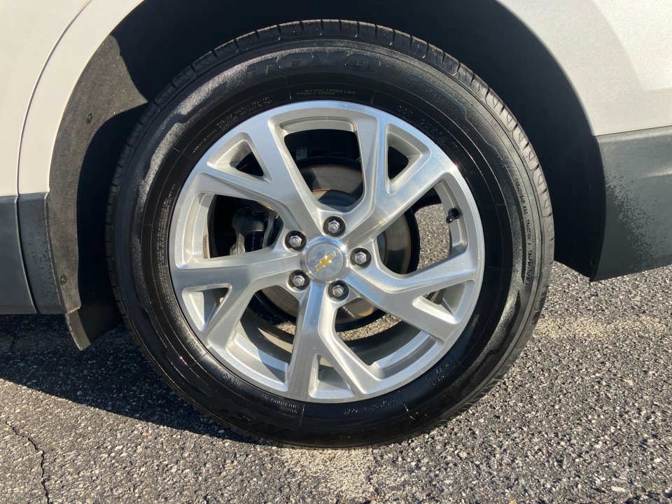 Used 2018 Chevrolet Equinox Premier image 26
