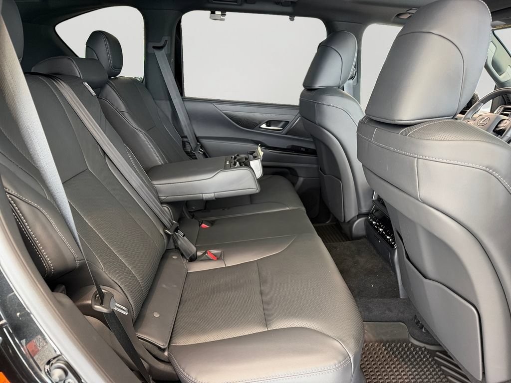 New 2026 Lexus LX 700h Luxury AWD/4WD image 8