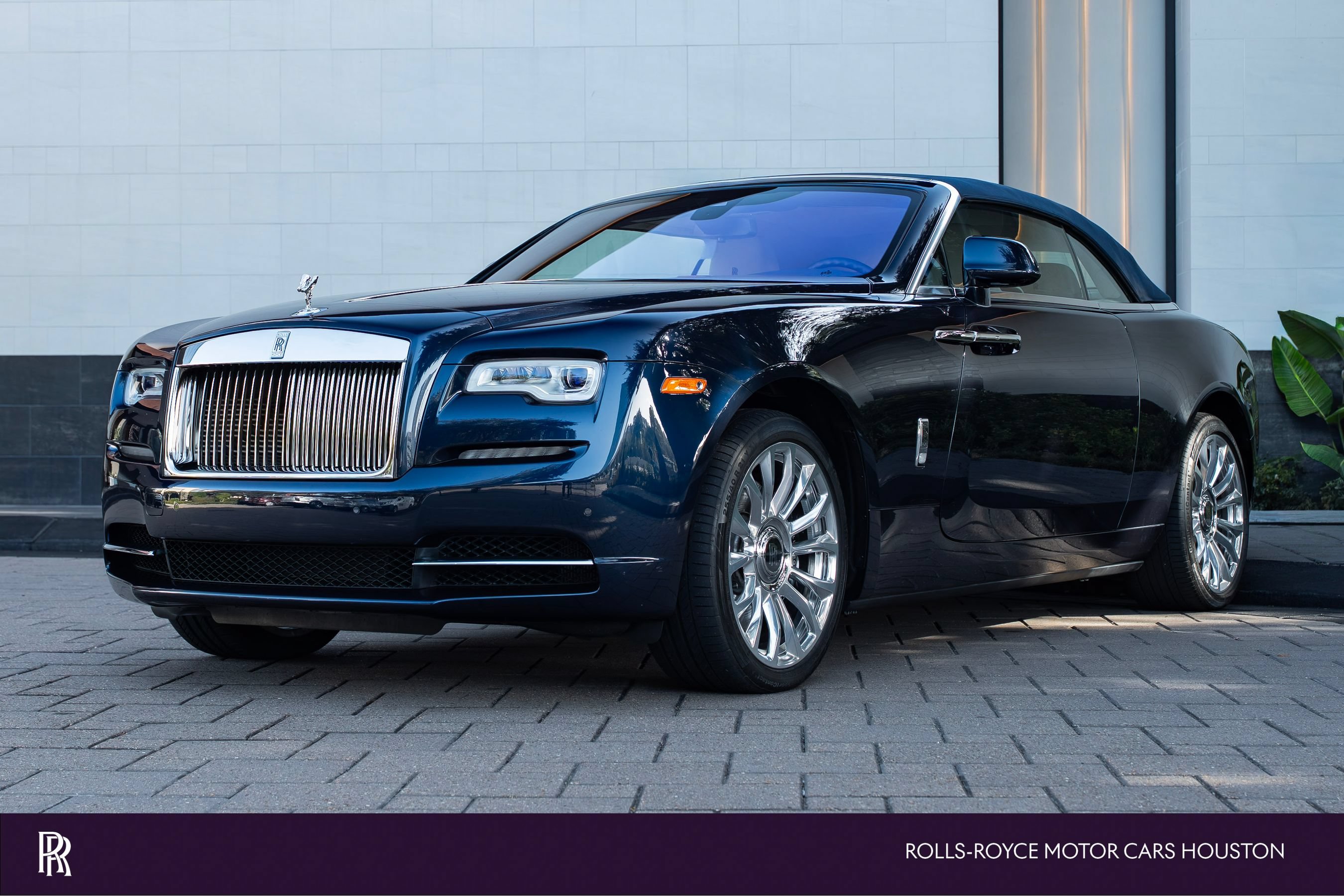 Certified 2020 Rolls-Royce Dawn RWD image 1