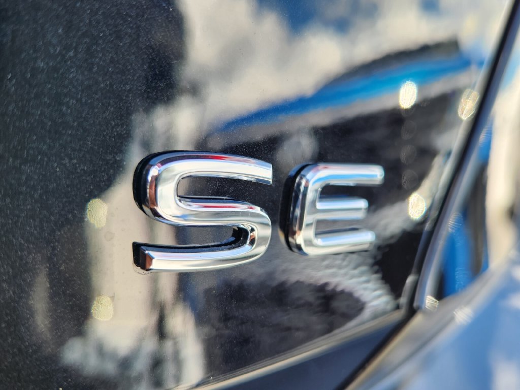 New 2027 Volkswagen Jetta SE FWD image 5