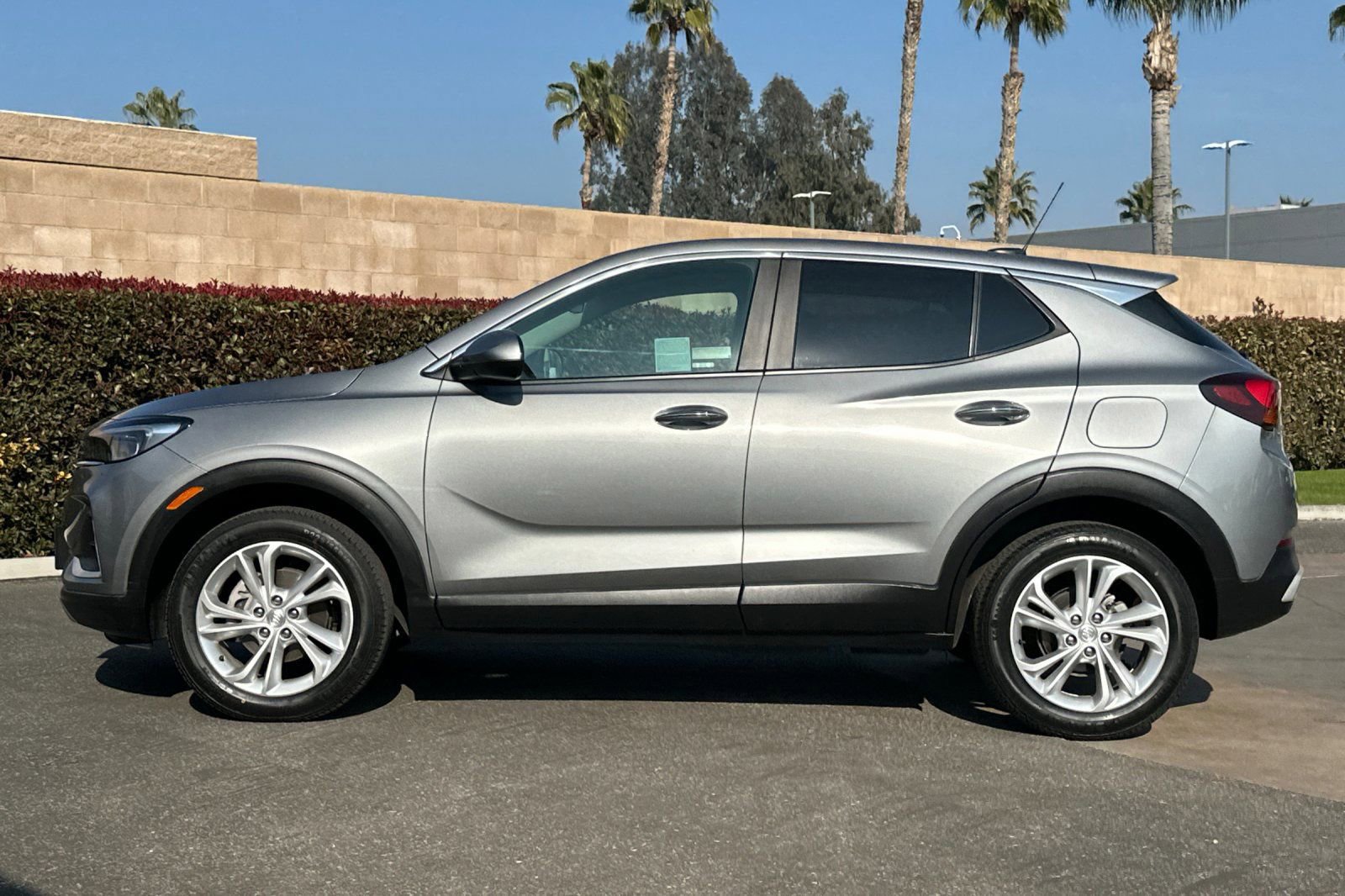 Certified 2023 Buick Encore GX Preferred w/ Cold Weather Comfort Package image 7