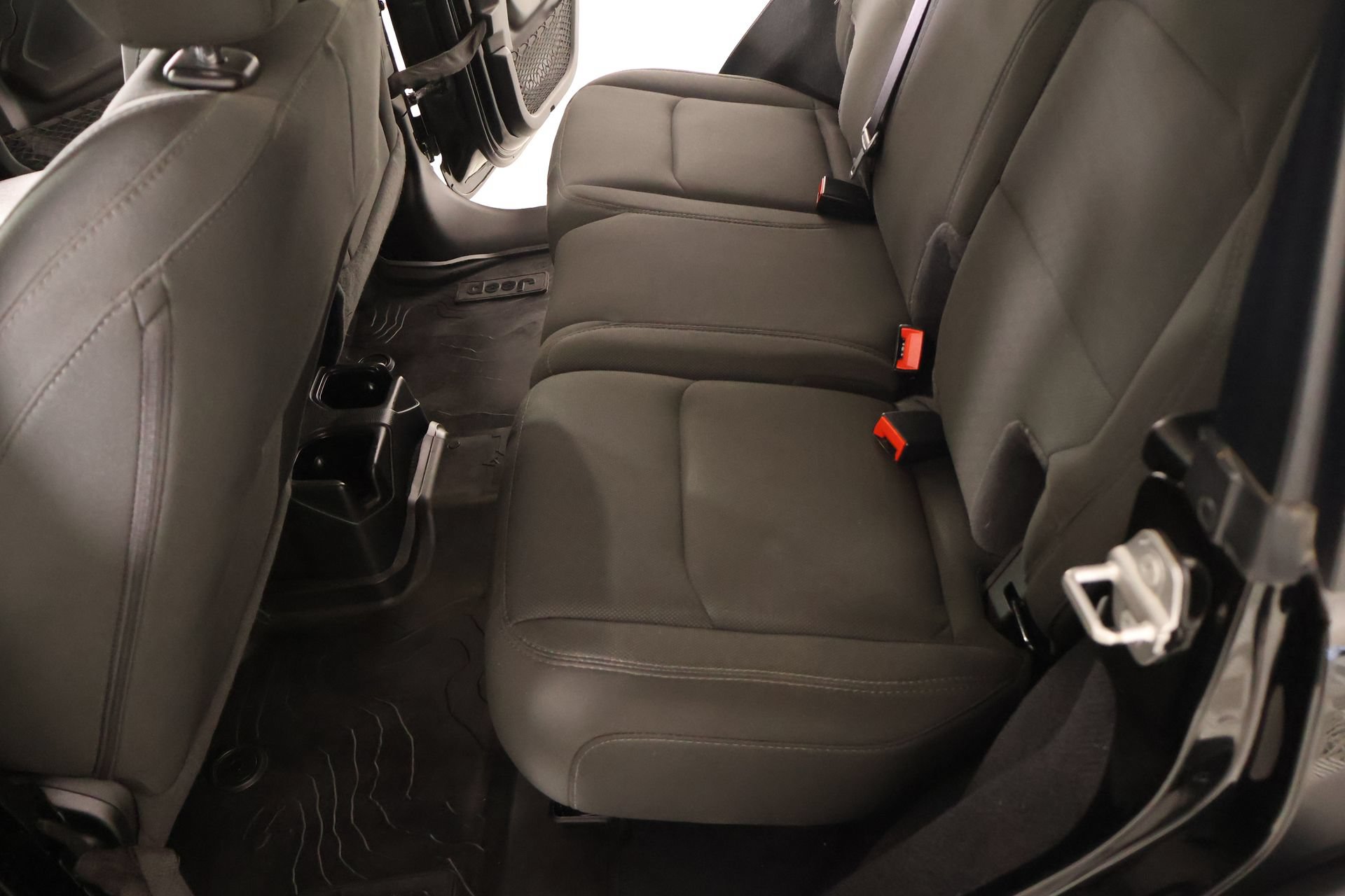 Used 2022 Jeep Wrangler Unlimited Sport AWD/4WD image 13