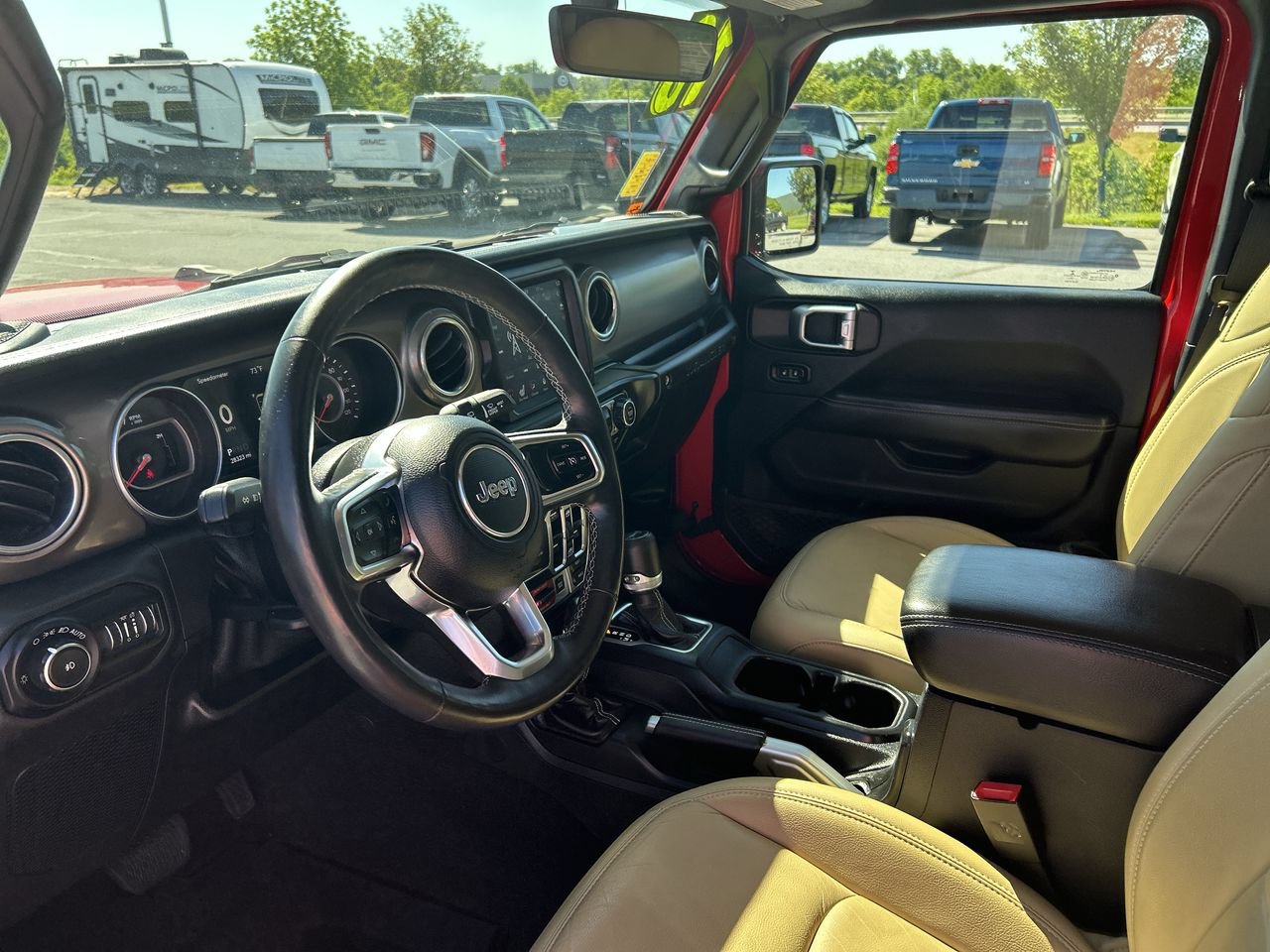 Used 2018 Jeep Wrangler Unlimited Rubicon AWD/4WD image 23