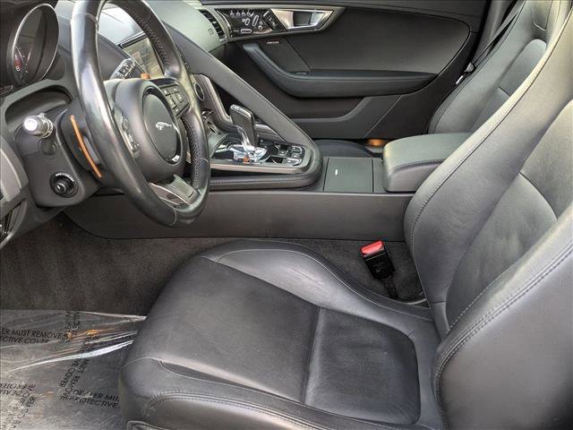 Used 2014 Jaguar F-TYPE S image 15