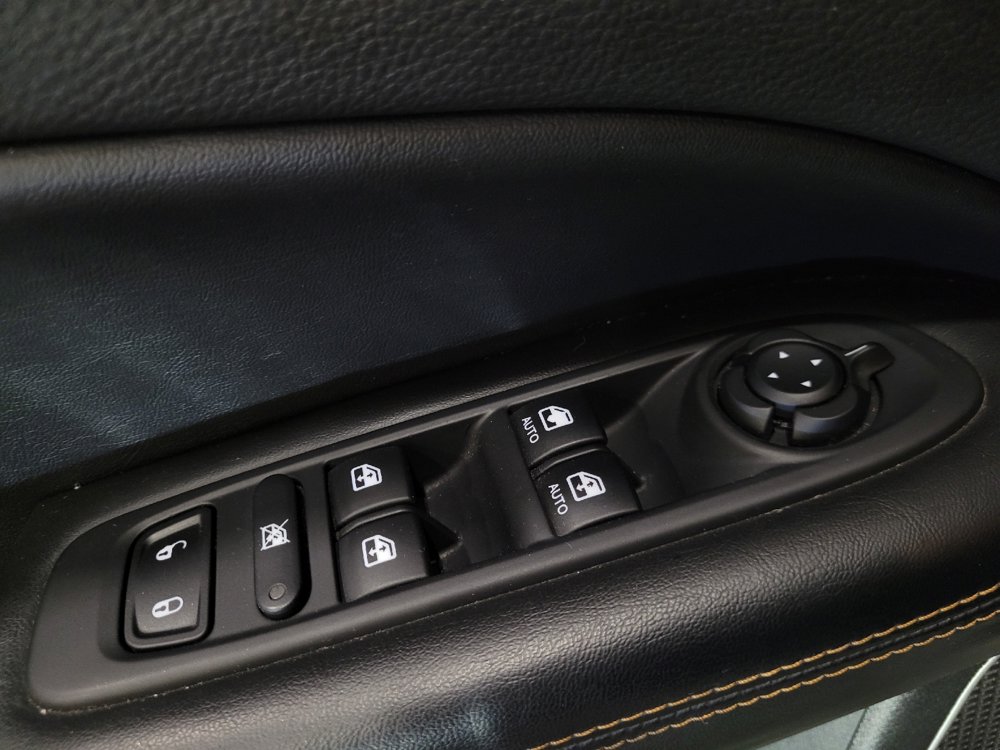Used 2018 Jeep Compass Limited AWD/4WD image 27